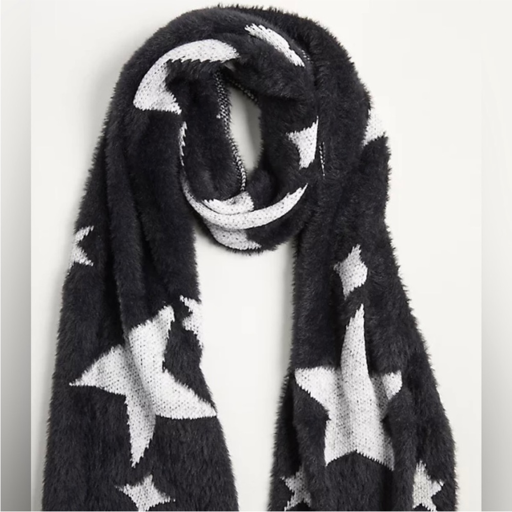NEW! TORRID OBLONG SCARF - ALLOVER STAR